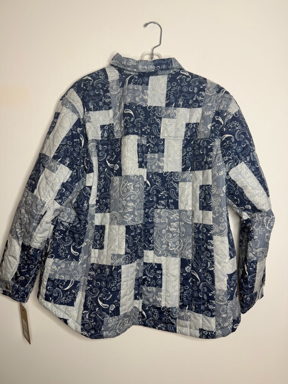 NWT Levi's Womens Paisley bandana Diamond Quilted jacket size large MSRP $140 - Picture 14 of 16